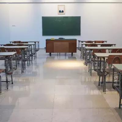 This teacher was absent for 800 days in 3 years because of his secret side hustle