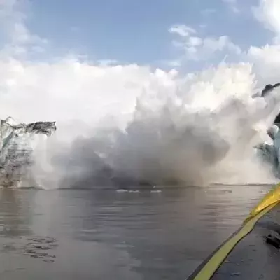 These Two Kayakers Almost Died Whilst Filming A Glacier Collapse