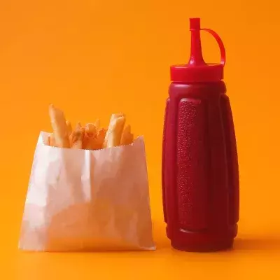 UK: Ban on takeaway sauce sachets to encourage green initiative