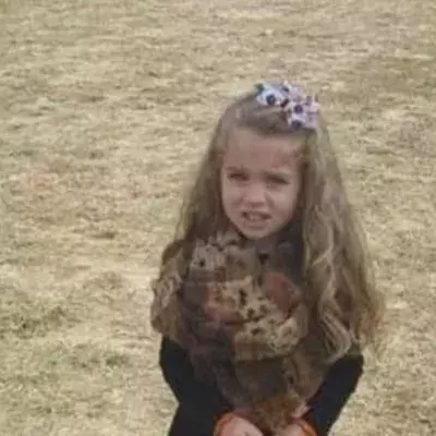 Why Is This Picture Going Viral?