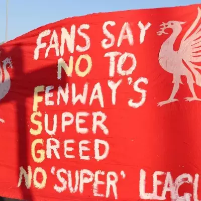 Football supporters protest new European Super League  