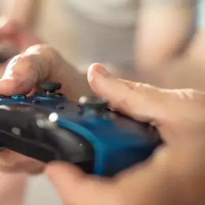 China introduces strict limits on video game time for minors
