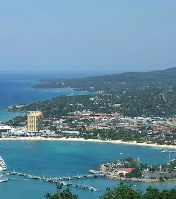 6 - Jamaica: 39.3 homicides per 100,000 inhabitants per year