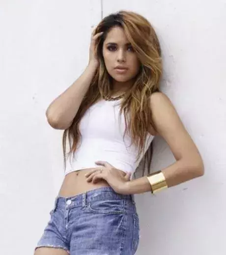 Jasmine Villegas - Mexico