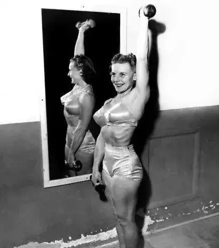 8. Abbye Stockton: she was a great figure in bodybuilding from the 1940s onwards, democratising the practice among women.