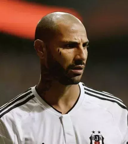 Ricardo Quaresma had tears tattooed on his face