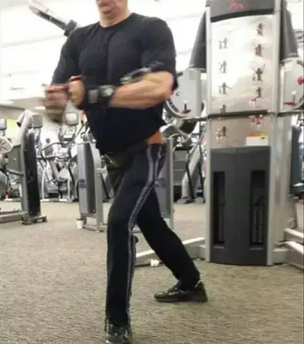 When your arms just don't go with your legs at all.